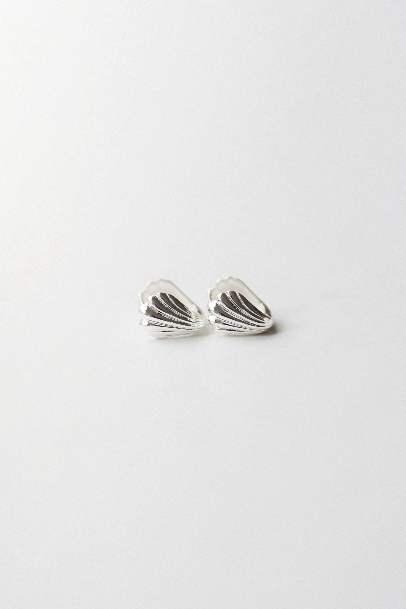 19529_Silver Shell Earrings