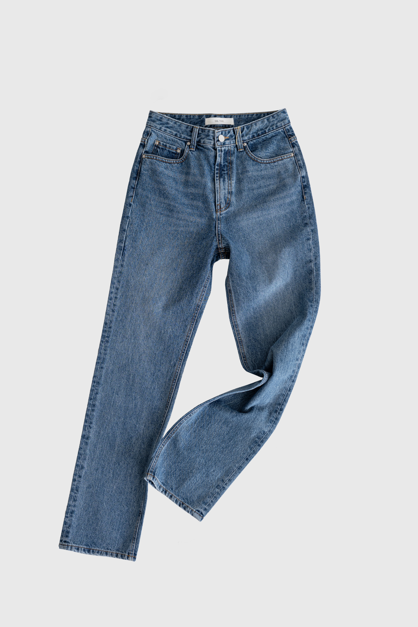 17486_Carlton Straight Leg Jeans